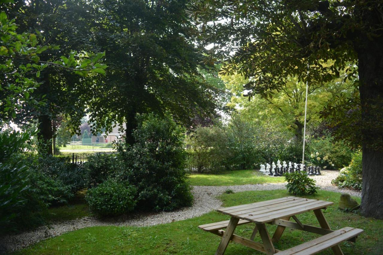 Tintaglia, Betaalbaar En Gastvrij Bed & Breakfast Stadskanaal Exterior photo